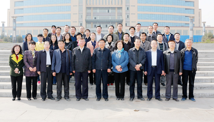 校威廉希尔例会在我院孝义校区召开