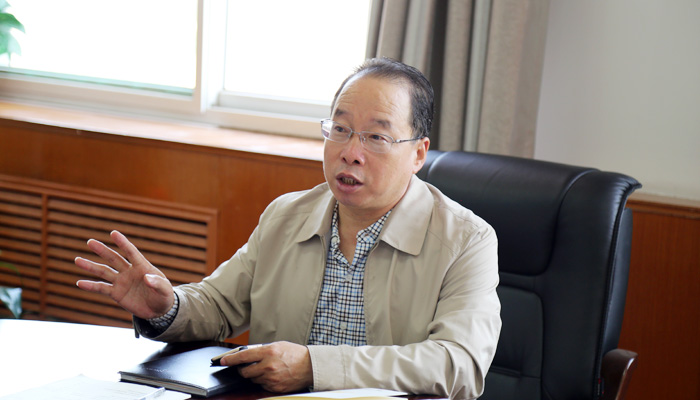 我院召开维护核心见诸行动主题教育暨“三基建设”工作推进会 我院召开维护核心见诸行动主题教育暨“三基建设”工作推进会