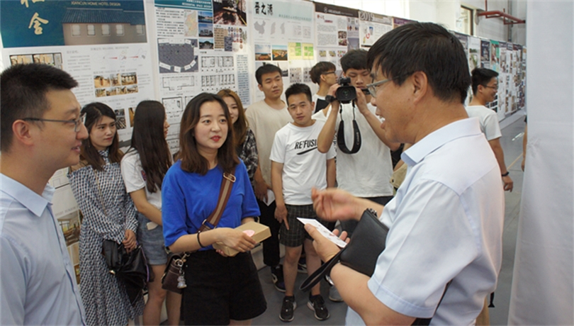 我院艺术系2019届毕业生作品展开展 我院艺术系2019届毕业生作品展开展