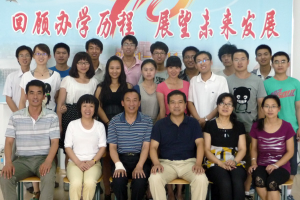 我院召开2011届毕业生党员座谈会 我院召开2011届毕业生党员座谈会
