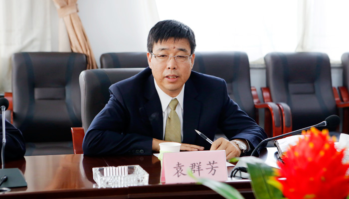 我院召开党委中心组(扩大)会议传达学习学校第二次党代会精神 我院召开党委中心组(扩大)会议传达学习学校第二次党代会精神