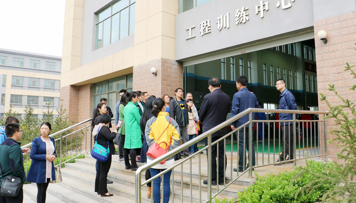 WilliamHill中文基层团委工作交流会在我院孝义校区召开
