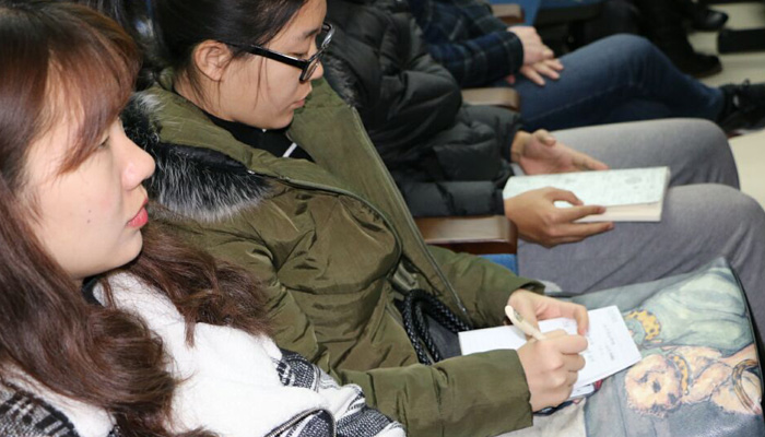 我院孝义校区举办学习贯彻落实党的十八届六中全会精神专题讲座 我院孝义校区举办学习贯彻落实党的十八届六中全会精神专题讲座