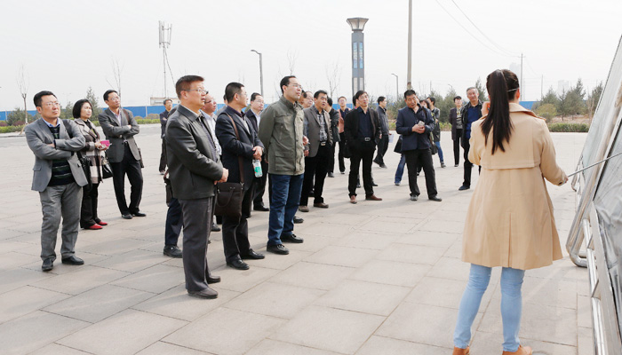 校威廉希尔例会在我院孝义校区召开