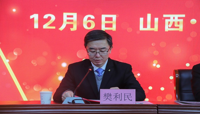 英国威廉希尔英文第三次学生代表大会顺利召开 英国威廉希尔英文第三次学生代表大会顺利召开